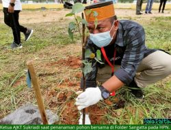 AJKT Hijaukan Folder Sangatta bersama Pemkab Kutim dan Forkopimda dengan Support KPC di Rangkaian HPN