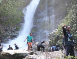 Air Terjun Mbang Lemun di Hutan Muara Wahau, Potensi Wisata Kutim yang Belum Terekspos