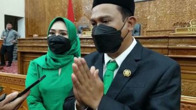 Ahmad Ghazali Siap Teruskan Tugas Encek UR Firgasih di Sangsaka