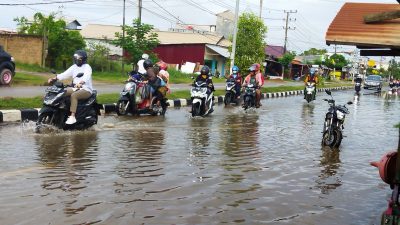 Hujan Deras Sepanjang Malam, Sejumlah Titik di Sangatta Tergenang Banjir