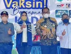 Kasmidi Tinjau Vaksinasi Kadin Kutim di Bengalon