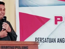 Joni Hadiri Pelantikan PABPDSI Rantau Pulung, Berpesan Agar BPD dan Pemerintah Bersinergi Kelola Desa