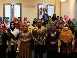 Kasmidi Buka Sosialisasi Peningkatan Partisipasi Wanita Bidang Politik, Harap Kurangi Kesenjangan Gender