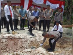 Kapolda Kaltim Letakkan Batu Pertama Gedung Koperasi Polres Kutim