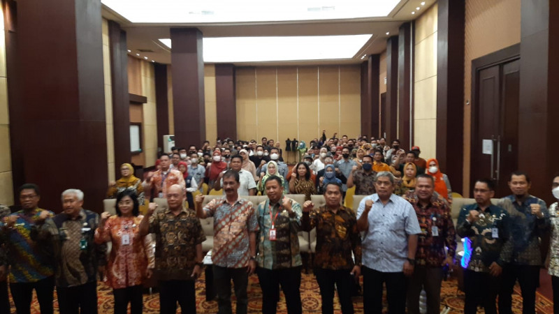 Isran Noor Tekankan Pemuda Harus Kreatif dan Melek Teknologi