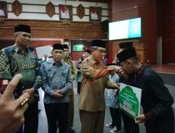 Pelantikan Dewan Hakim dan Panitera MTQ XVI Kutim, Ardiansyah: MTQ Adalah Wadah Siar dan Dakwah