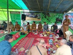 Bupati, DPRD, dan Rombongan Forkopimda Kutim Hadiri Panen Raya Buah Semangka Rantau Pulung