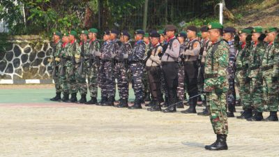 Upacara Peringatan HUT Ke 78 TNI di Kodim 0909/KTM, Danlanal Sangatta Sampaikan Amanat Panglima TNI