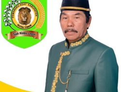 Pemangku Adat Kutai Timur Dianugerahi Penghargaan Tokoh Motivator dan Inspirasi Negeri, Sorot News Golden Award 2023