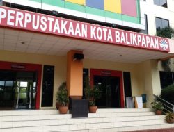 Wisata Edukasi Dispustakar Balikpapan, Anak Usia Dini Diajak Nonton Film