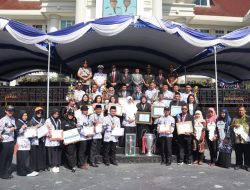 Upacara Peringatan Hari Guru dan HUT ke 78 PGRI di Kutim, Bupati Bacakan Pidato Kemendikbud RI