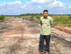 Tinjau Lokasi Proyek Pembangunan Jalan Rawa Gabus, Joni: Akan Kami Pantau Terus