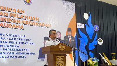 Buka Gelaran Kursus Pelatihan Kecakapan Wirausaha, Bupati: Persiapan Menuju Kutim HEBAT 2045