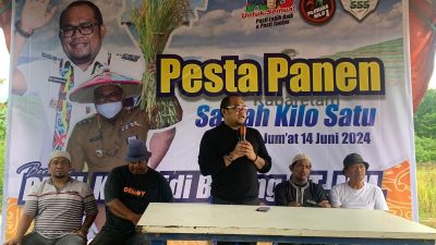 Wabup Kasmidi Hadiri Pesta Panen Sawah di Sangatta Selatan