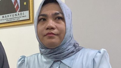 Asti Mazar Pertanyakan Alasan Perumdam TTB Perihal Pembangunan Pabrik AMDK di Kutim