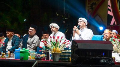 Rendi Solihin Hadiri Pesisir Bersholawat di Kecamatan Samboja