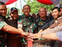 Pemkab Kukar dan TNI Berkolaborasi Memenuhi Kebutuhan Air Bersih di Desa Kayu Batu, Muara Muntai