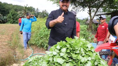 Bupati Kukar Sampaikan Sejumlah Komitmen Kepada Petani Desa Sumber Sari