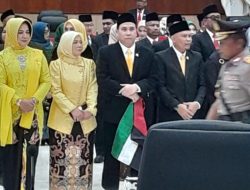 Resmi Menjabat Di DPRD Kaltim, Husni Fahruddin Bawa Bendera Palestina Sebagai Simbol Dukungan Kemanusiaan