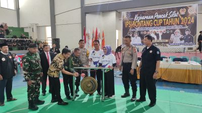 IPSI Bontang Cup 2024 Resmi Dibuka, Ratusan Atlet Silat Siap Berlaga di Gor Sport Center