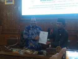 DPRD Gelar Paripurna ke-XIX Bahas Nota Penjelasan Pemkab Kutim mengenai Raperda APBD TA 2025.