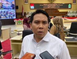 Husni Fachrudin Kritik Banjir Samarinda Akibat Tata Kota yang Semrawut