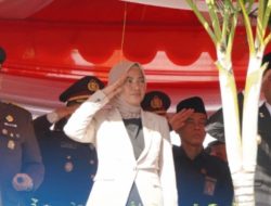 Wakil Ketua DPRD Yenni Eviliana Hadiri Upacara Hari Bhayangkara ke-79 di Polda Kaltim