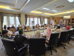 Pedagang Pasar Tangga Arung Tunggak Biaya Retribusi