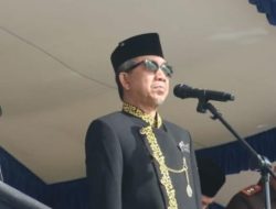 Ardiansyah Sulaiman Pimpin Upacara Peringatan Hari Guru Nasional 2025 di Kutim: Pemerintah Komitmen Tingkatkan Kesejahteraan Guru