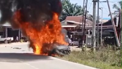 BREAKING NEWS – Usai Isi BBM, Mobil Terbakar di Poros Muara Wahau KM 110 Sesaat Keluar dari SPBU