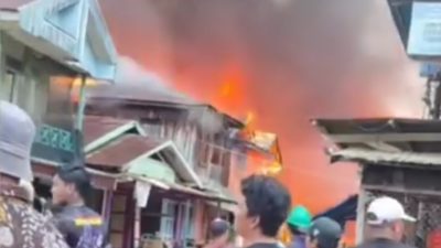 Kebakaran Hebat di Batu Ampar Kutim, 75 Rumah Warga Dilalap Si Jago Merah